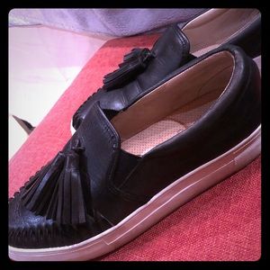 Vince Camuto Kayleena.  Black.  UsL9